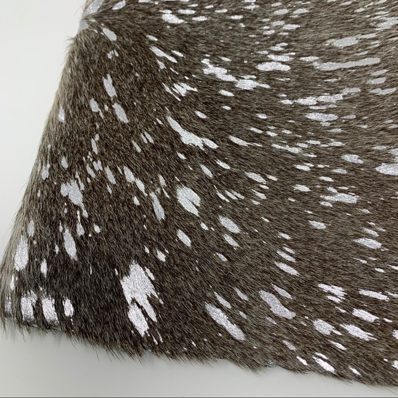 Natural genuine cowhide accent pillow grey and silver NWT - Picture 3 of 11